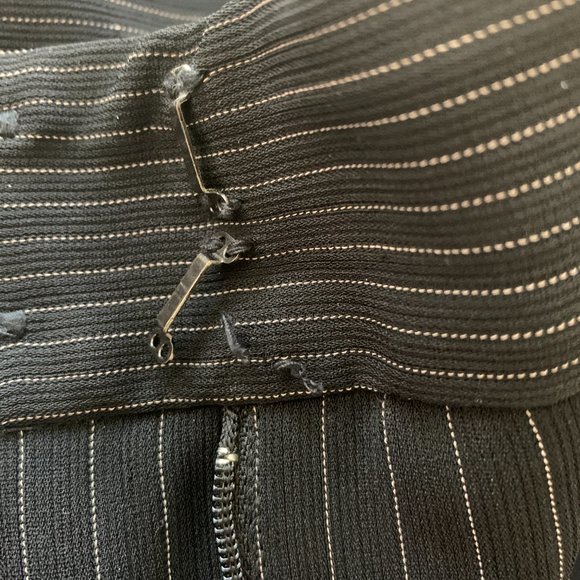 Jones New York Women's Pinstripe Dress Pants - Picture 6 of 7